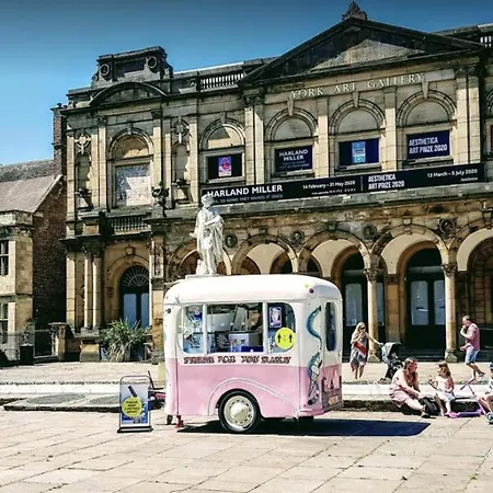 Apartamento Stunning 5* Location Front Line River With Parking York